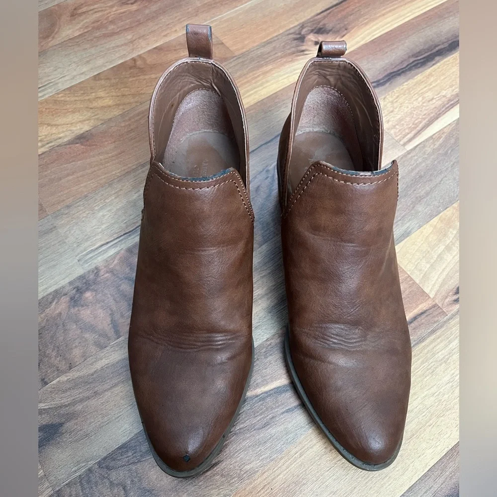 American Eagle Outfitters Brown Faux Leather Ankle Booties - Picture 4 of 9
